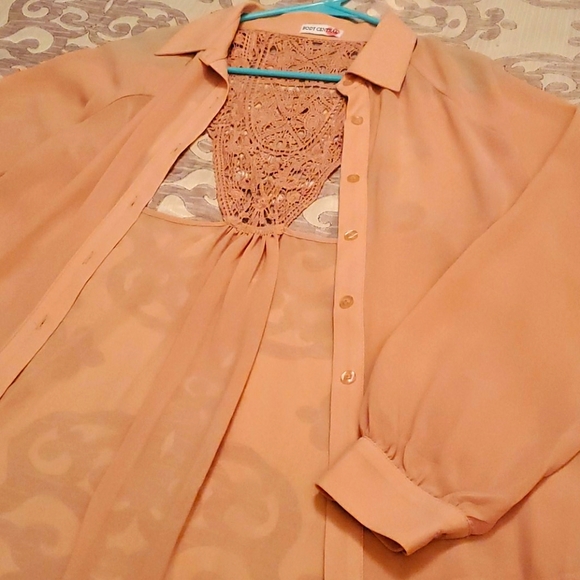 Blouse - Picture 1 of 5